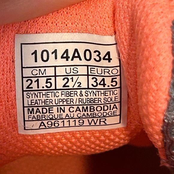 ASICS Youth Jolt 3 Running Grey/Coral 1014A034 Size 2.5 - Picture 9 of 9